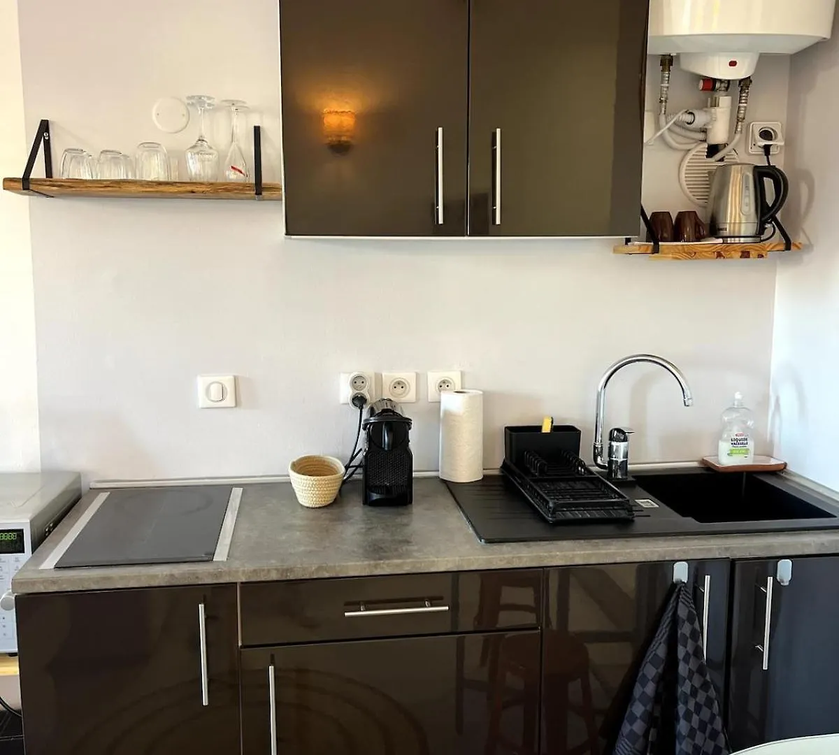 Apartment Studio Suquet Avec Parking Cannes France