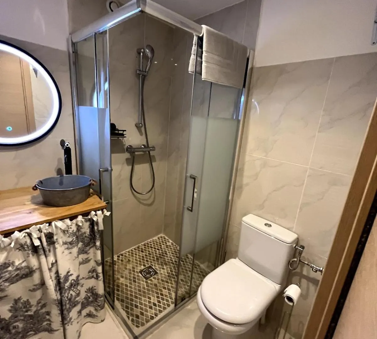 Studio Suquet Avec Parking Cannes Apartment